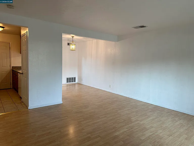 89 Villa Cir — Photo 14