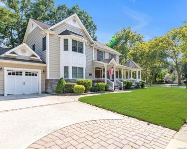 21 Shaw Drive, Merrick, NY, 11566