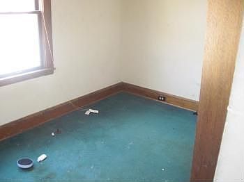 2nd image of 2901 James Ave N