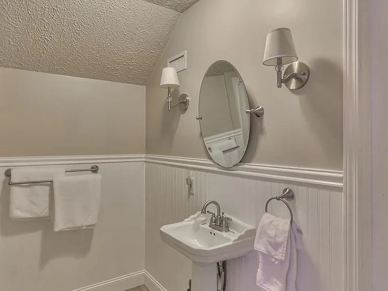 Full bathroom upstairs