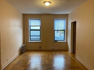 8320 Bay Pkwy APT B22, Brooklyn, NY 11214