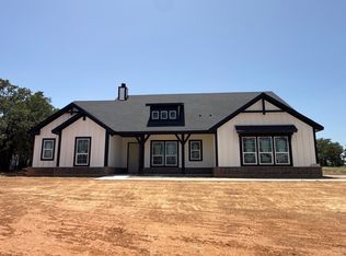 165 Oak Grove Way, Springtown, TX 76082