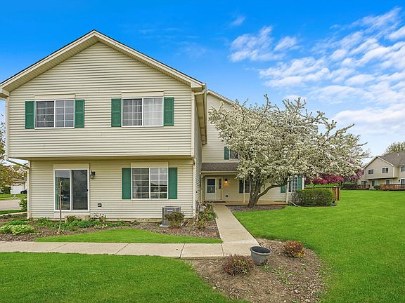 2nd image of 12 W Acorn Ln #12