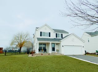 3 Ridge Ct, South Elgin, IL 60177