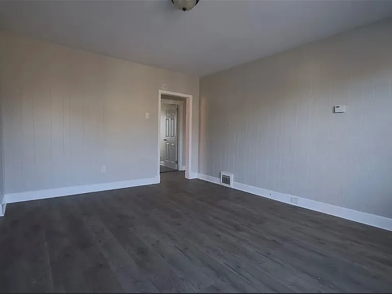 531 5th Street Ext — Photo 5