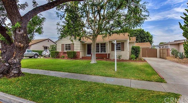 1st image of 604 Ladera Vista Dr