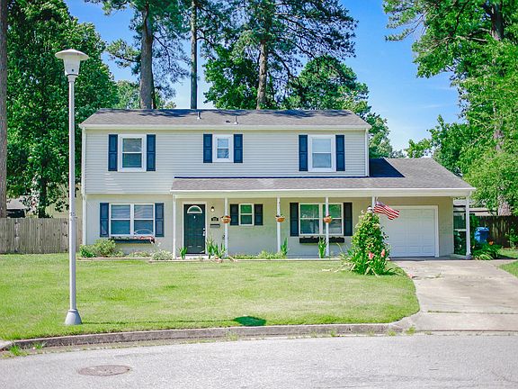 2nd image of 313 Plaza Trail Ct