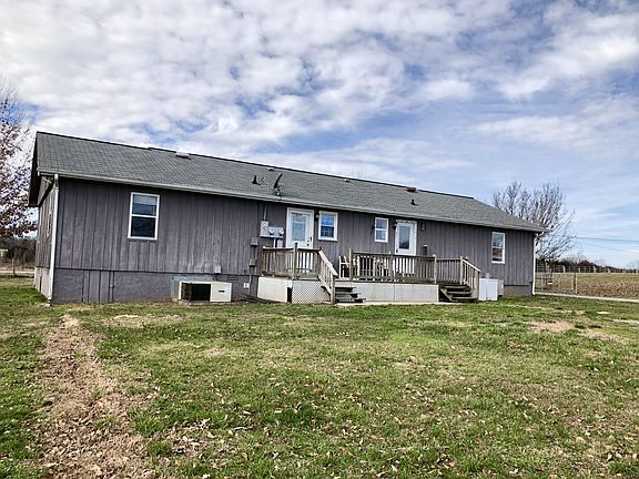 2nd image of 8254 Smithville Hwy