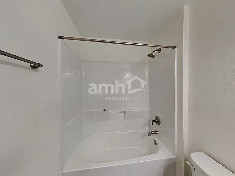 4622 Reisswood Loop — Photo 18