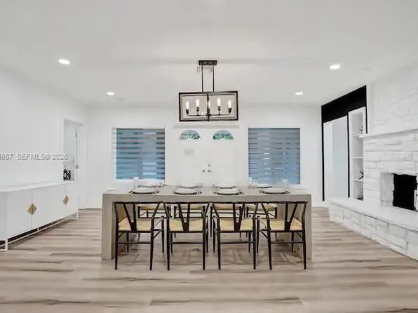 2100 SW 28th Way, Fort Lauderdale, FL 33312