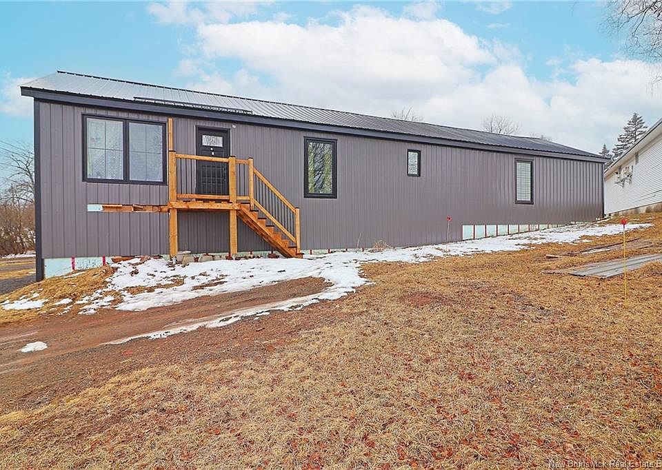 1st image of 33 Queen St