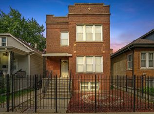 2848 N Springfield Ave, Chicago, IL 60618