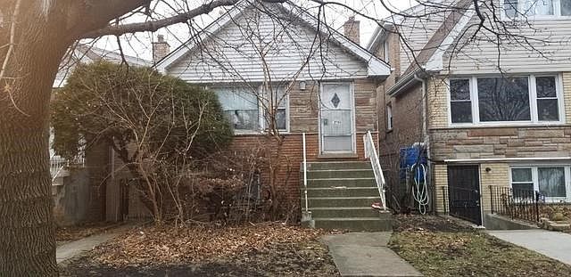 1st image of 3740 S 53rd Ave