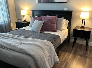 92 Oak St #2, Bangor, ME 04401