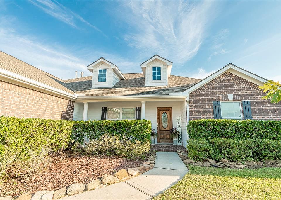 1st image of 238 S Lantana Cir