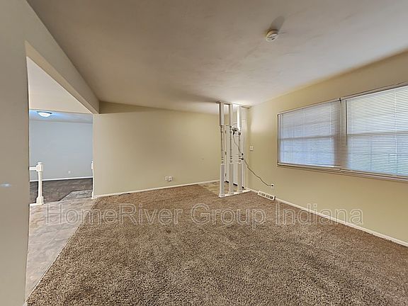 2nd image of 12209 Dunbar Ct