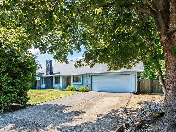 2nd image of 10004 NE Heron Cir