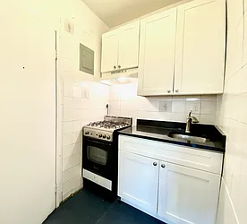 Rented by Living New York