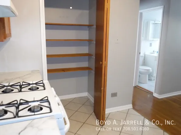 8700 S Merrill Ave, Chicago, IL