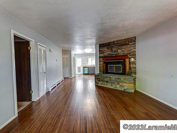 3rd image of 4308 Comanche Dr