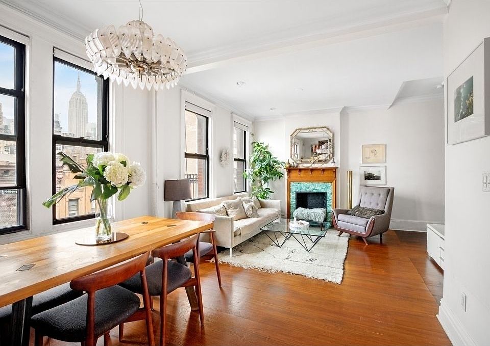 1st image of 210 W 21st St #6F