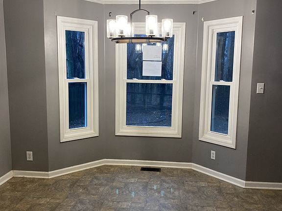 5th image of 2851 Teakwood Dr