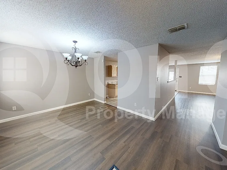 1309 Dawson Way — Photo 3