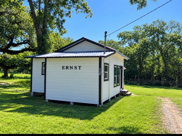 1428 County Road 470, Dayton, TX 77535 – 1-bedroom rental in Dayton