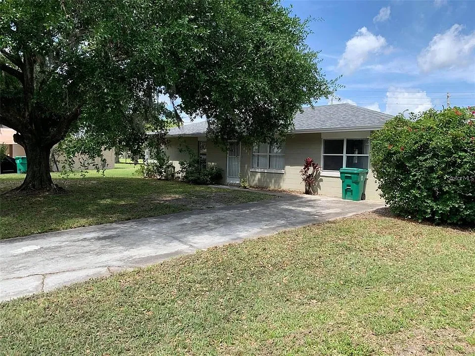 1007 Carol Anderson Dr