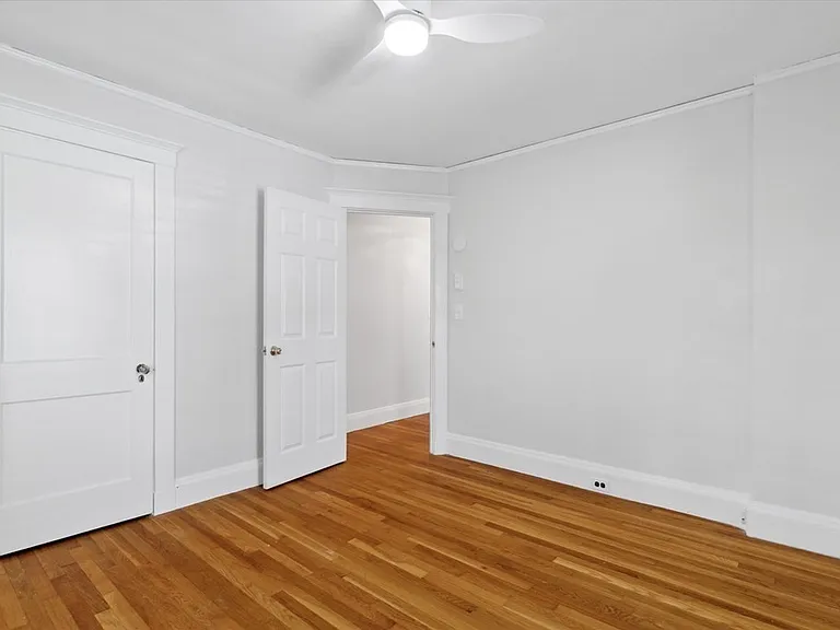 21-23 Richards Rd #2 — Photo 6