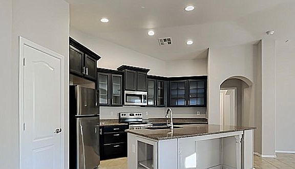5th image of 30272 W Earll Dr