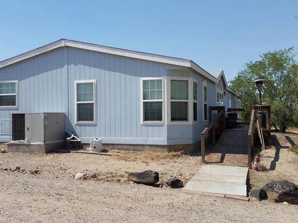 1st image of 609 N 350th Dr