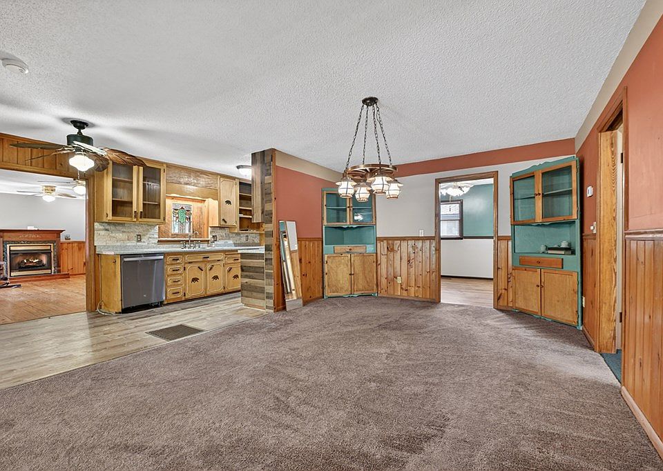49th image of 111 Candlewood Ln