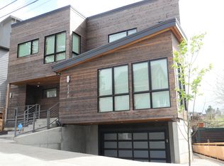 6186 SE Yamhill St UNIT A, Portland, OR 97215