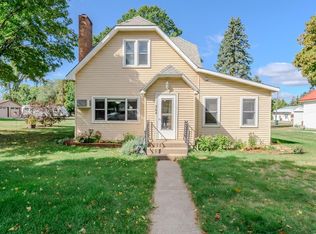 504 Degraff Ave, Swanville, MN 56382