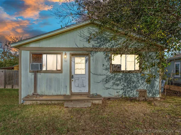 511 E Buffalo St S, Kellyville, OK 74039