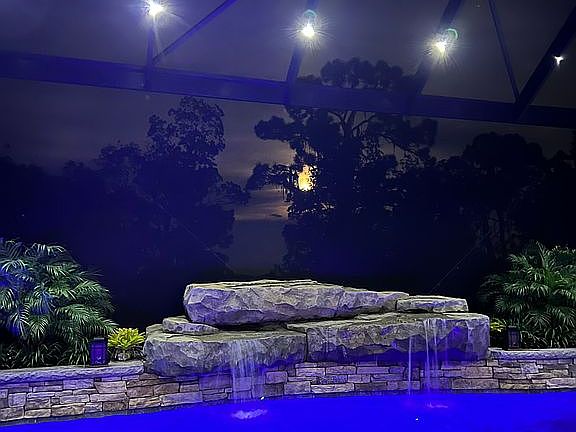 4th image of 4076 Camp Shore Dr
