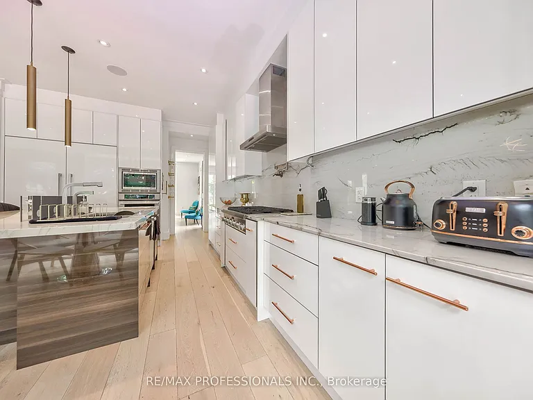 29 Avon Park Dr — Photo 18