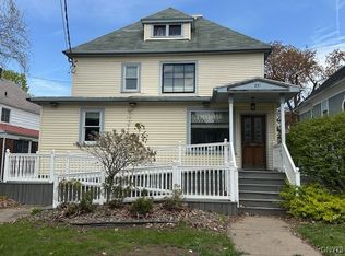 231 Broad St, Oneida, NY 13421