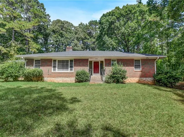 4934 Rockbridge Rd, Stone Mountain, GA 30088
