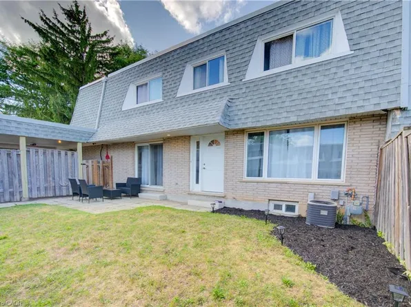 14 Williamsburg Rd #47, Kitchener, ON N2E 1W1