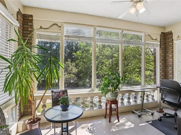 272 14th St NE Unit 21, Atlanta, GA 30309