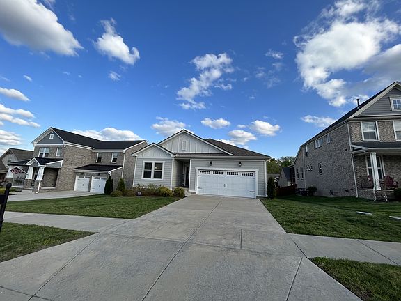 2nd image of 2011 Hedgelawn Dr