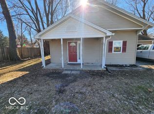 313 W Clark Ln, Fairland, IN