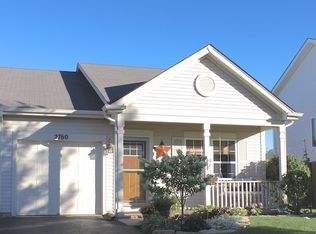 2760 Cedar Glade Rd, Naperville, IL 60564