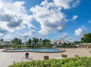 233 W Canterbury Dr #K, West Palm Beach, FL 33407