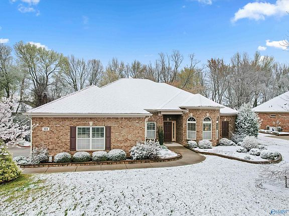 2nd image of 114 Twin Springs Dr
