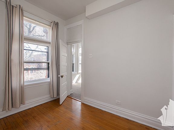 5th image of 2130 N Cleveland Ave #3