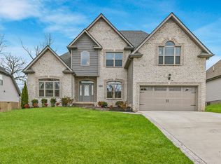1217 Castlewood Dr, Clarksville, TN 37042