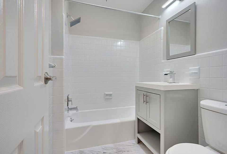 2nd image of 7801 Bustleton Ave #317